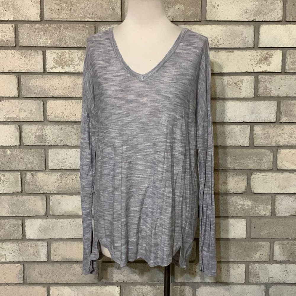 3for$20 long sleeve top large